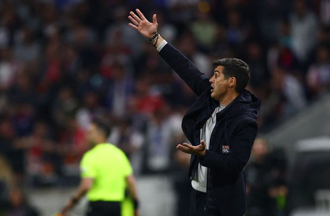 Ligue 1 -Lyon-chef rørt over banner og støtte: Er målløs