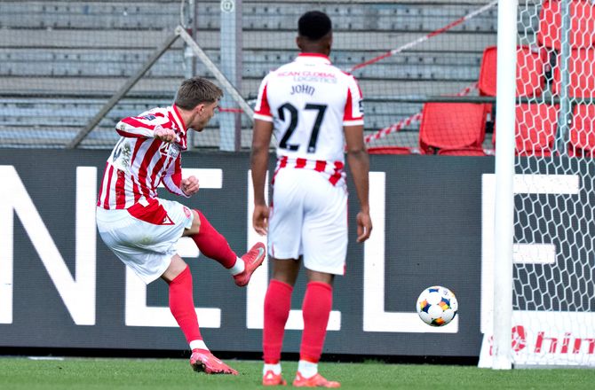 3F Superliga -Uvant AaB’er sparkede straffe: Han sagde jeg skulle tage den