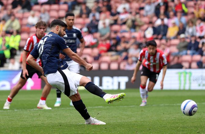 Premier League -Trods to afbrændere: Emery holder fast i Asensio som skytte