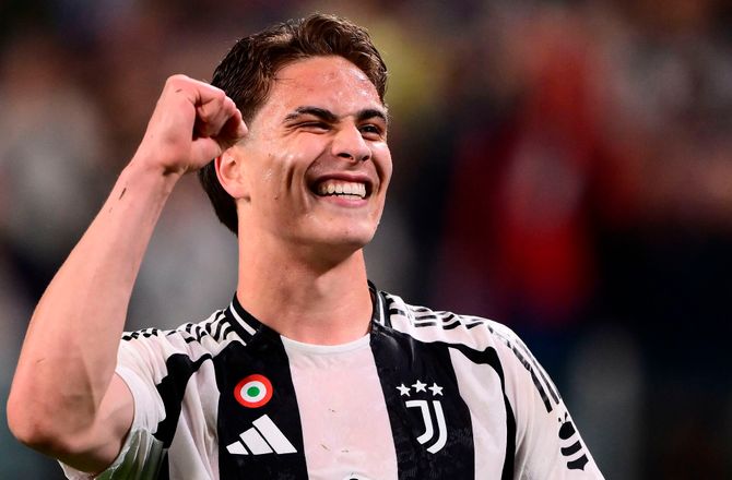 Serie A -Officielt: Kenan Yildiz forlænger med Juve
