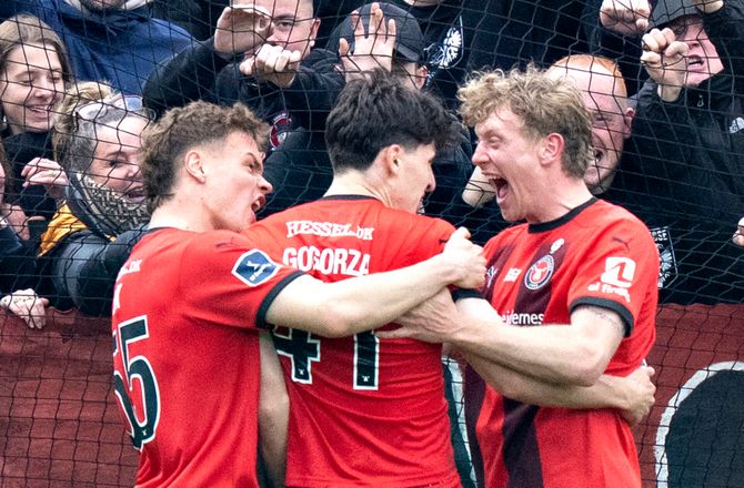 3F Superliga -Tvivl om Aral Simsir: Vi fik set Gogorzas kompetencer
