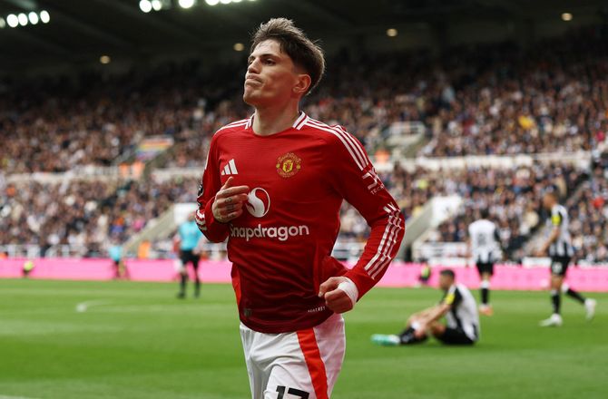 Premier League -Rygtetid: United tilbyder Garnacho til PL-rivaler