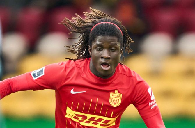 Bold+ -FCN's transferplaner: Guldfugl skal først sælges til sommer