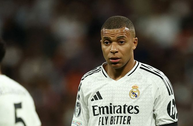 Ligue 2 -Paris FC afviser efter oprykning: Henter ikke Mbappé