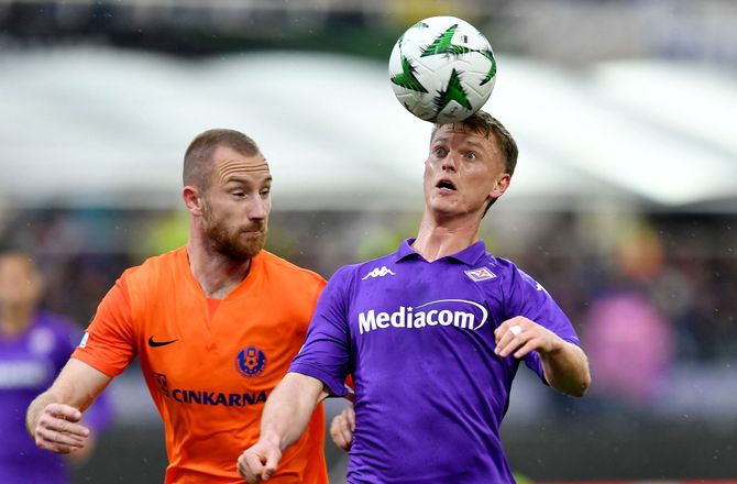 Serie A -Fiorentina aktiverer Albert Gudmundsson-option