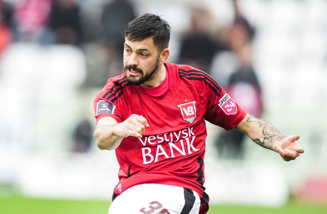 Bundesliga -Augsburg sender tidligere Vejle-back til Polen