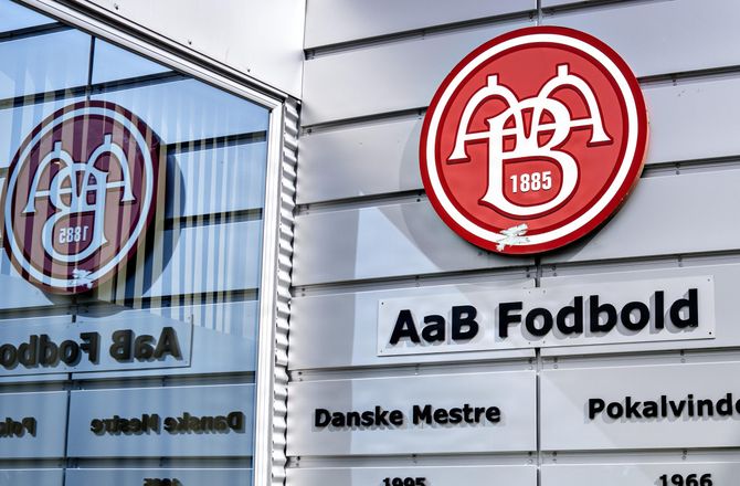 B-Liga -AaB får medhold: Kvindekamp skal spilles om