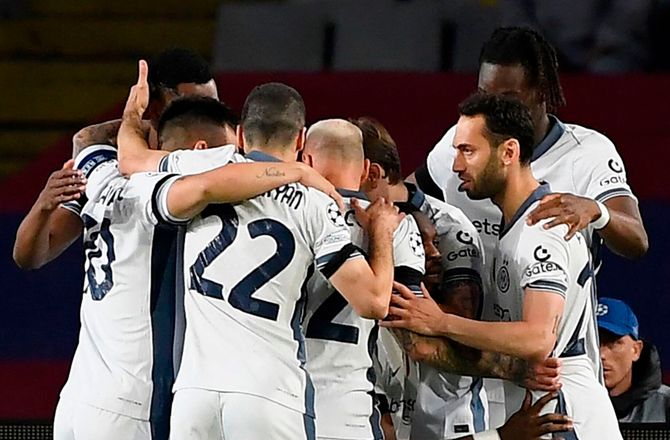 Champions League -Video: Inter scorer lynmål i Barcelona
