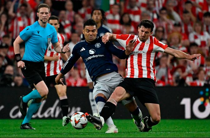 Europa League -UEFA straffer Athletic efter United-opgør