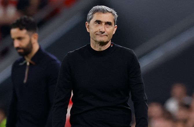 Europa League -Athletic-træner forstår ikke dommerlinje: Alt for stor straf