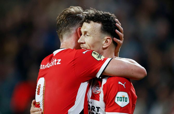 Æresdivisionen -PSV-kaptajn måber: Vi havde opgivet alt håb