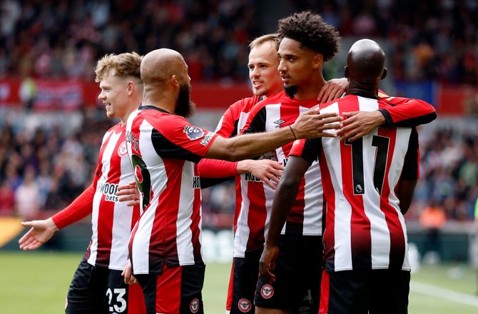 Premier League -Brentford køber Romelle Donovan