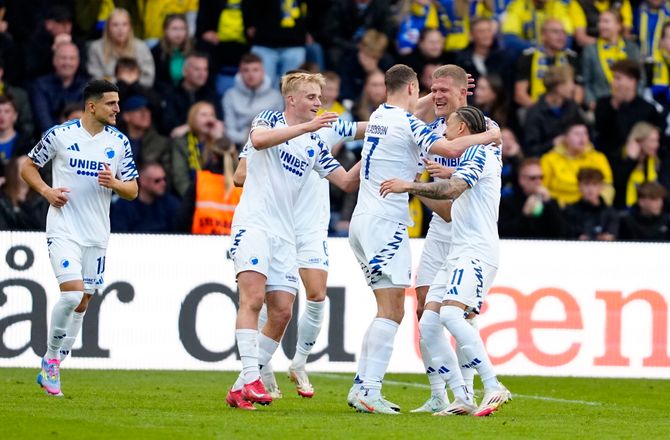 3F Superliga -Kurs mod guldet: FCK ydmygede Brøndby