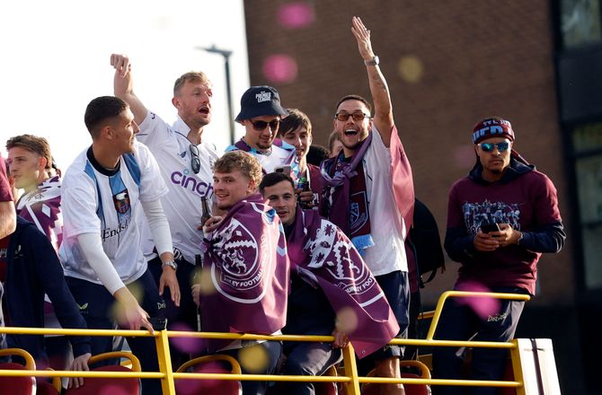 Ligue 1 -Burnley-profil afviser forlængelse og drager til Frankrig