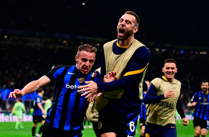 Champions League -120 minutters rent vanvid: Inter sendte Barca ud i mørket
