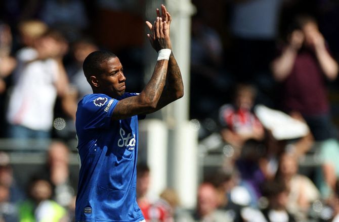 Championship -Ashley Young stopper karrieren