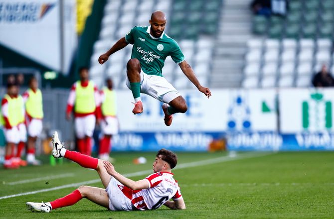 3F Superliga -Massive defensive fejl blev hundedyre for AaB