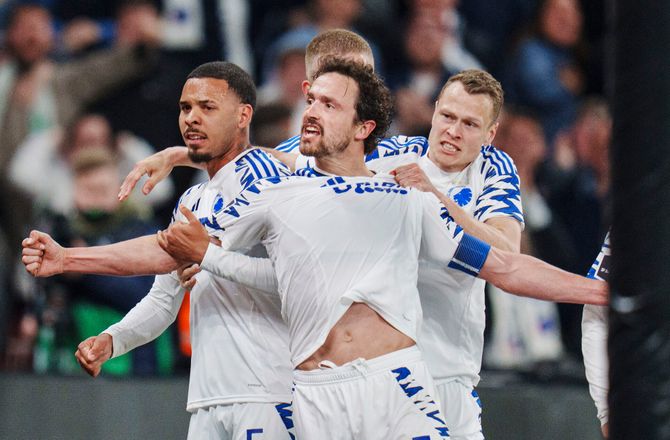 3F Superliga -FCK straffes: Nedre Sektion 12 lukkes