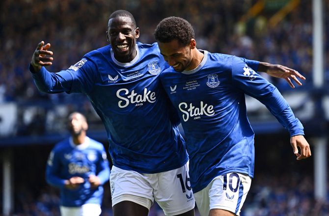 Premier League -Medie: Everton henter United-direktør