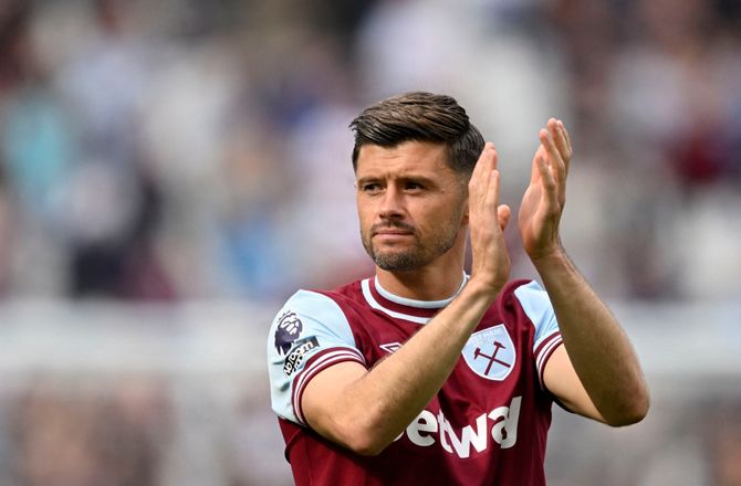 Championship -Stoke forlænger med Aaron Cresswell