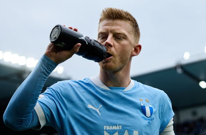 Allsvenskan -Forbandet AC fjernede håndklæder: Spiller ikke håndbold
