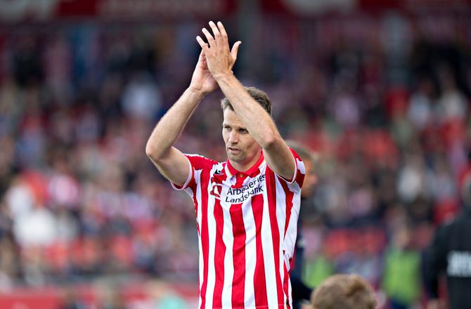 Betinia Liga -Helenius tæt på udløb: For tidligt at sige