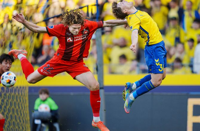 3F Superliga -Bech klar til neglebider søndag: Vi giver aldrig op