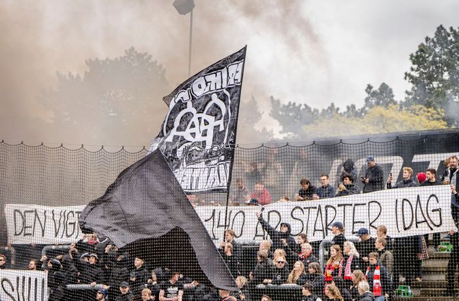 Bold+ -AaB ramt af markant boykot: 'Tyskerne skal helt ud'