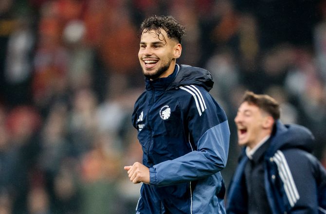 3F Superliga -Chiakha sagde ja til option: Åben for FCK-exit 