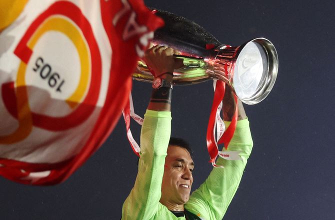 SüperLig -14 års tro tjeneste: Galatasaray siger farvel til legende