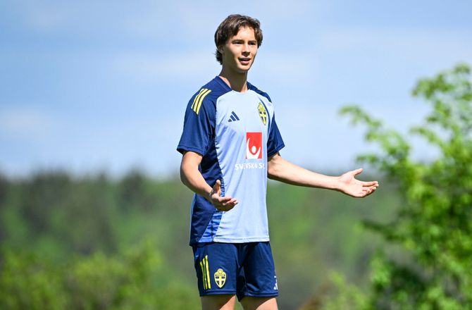 Venskabskampe -Jon Dahl efterudtager Olof Mellbergs søn 