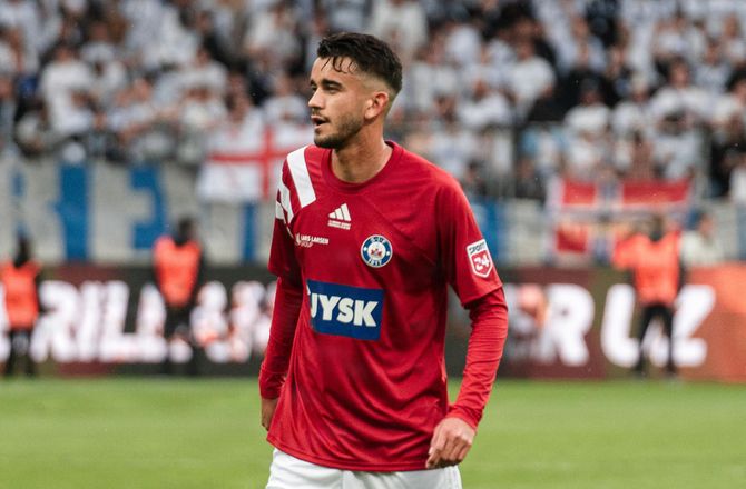 3. Liga -Tysk klub belønner Fredrik Carlsen