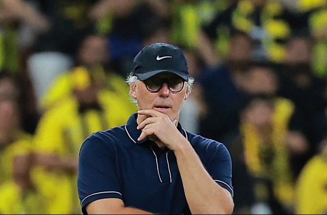 Saudi Pro League -Laurent Blanc fyret i Al Ittihad