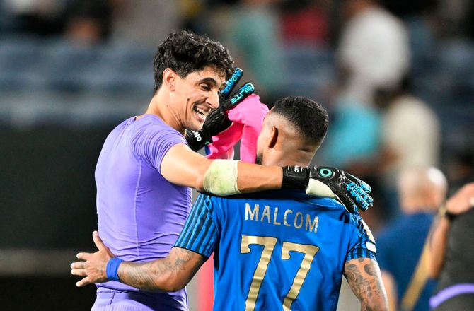 VM for klubhold -Pep bøjer sig for Al-Hilal-keeper: Utrolige redninger