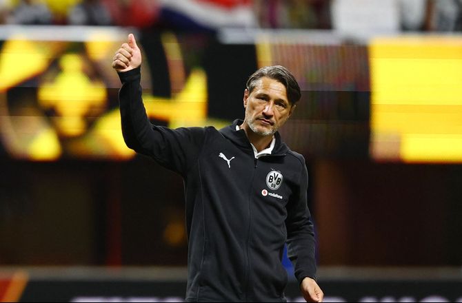 VM for klubhold -Tilfreds Dortmund-chef: Gjorde som aftalt 