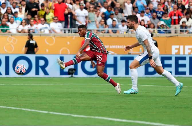 VM for klubhold -Fluminense klar til semifinale: Hercules blev helten