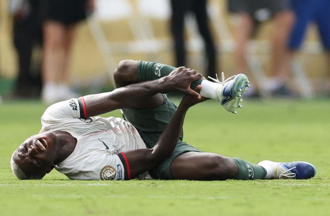 VM for klubhold -Skår i finale-glæden: Caicedo blev ankelskadet
