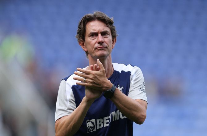 Premier League -Thomas Frank straffer Bissouma: Udeladt af truppen