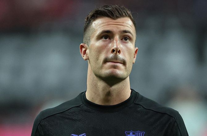 Super League -Officielt: Neestrup henter keeper i Barcelona