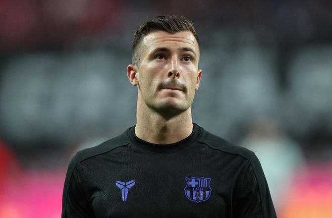 Super League -Medier: Neestrup henter Barcelona-keeper