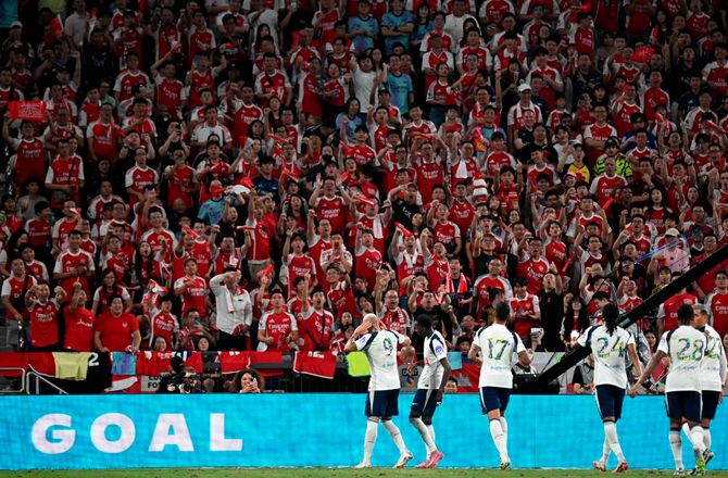 Træningskampe -Langskudsmål i Tottenham-testsejr mod Arsenal