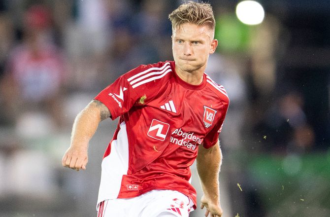 3F Superliga -Christian Sørensen vil blive trods nedrykning