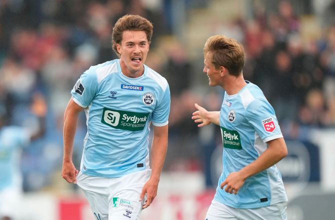 3F Superliga -Sønderjyske rejste sig efter dyr FCN-brøler