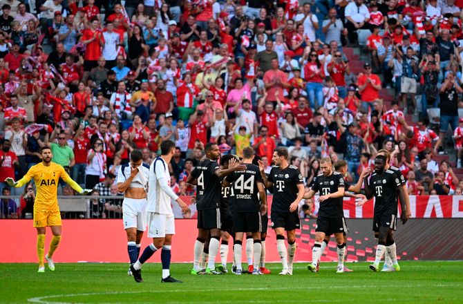 Venskabskampe -Bayern smadrede Thomas Franks tropper i testkamp