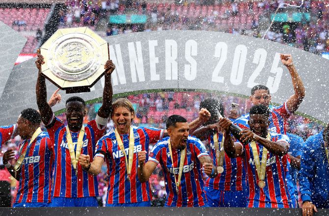 Community Shield -Fra Wembley til Wales: The Weeknd rykker engelsk storkamp