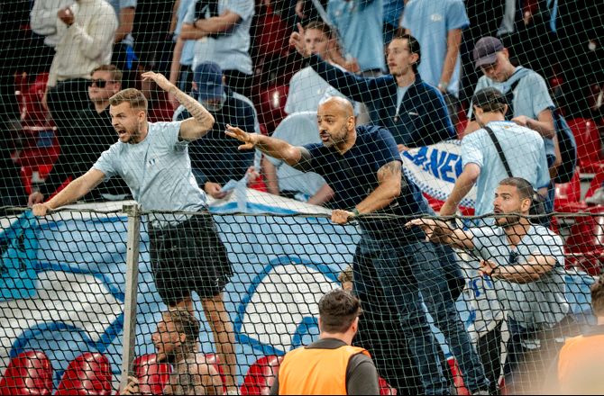 EL-kval -AIK og Malmö FF straffes af UEFA