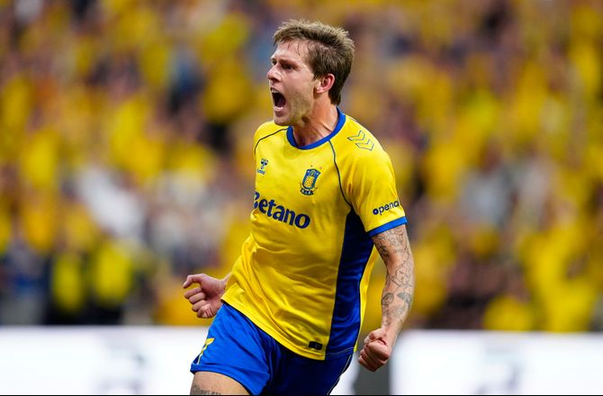 ECL-kval -SLUT: Brøndby - Vikingur minut for minut