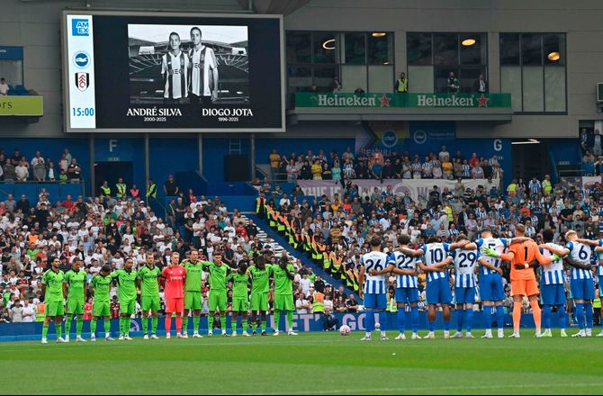 Premier League -Mand afgik ved døden under Brighton-kamp 