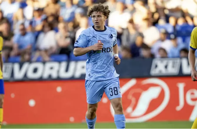 International -Randers udlejer midtbanespiller til VSK Aarhus