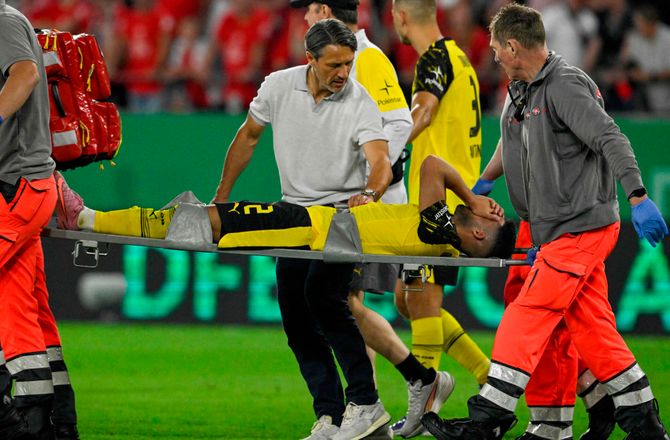 DFB Pokal -Dortmund-back båret fra banen: Kovac afventer nyt